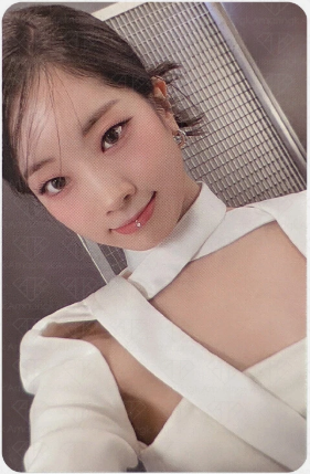 [OFFICIEL] Photocard Dahyun - Ready to be